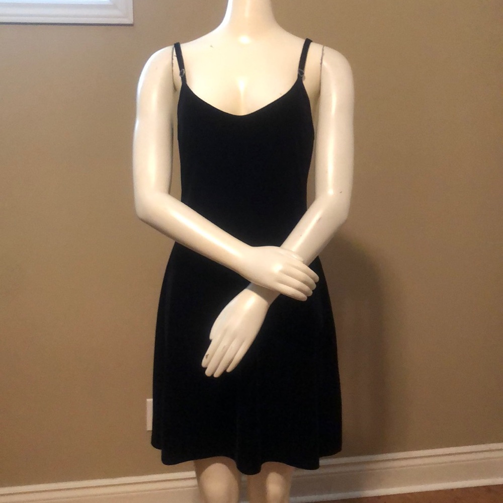 DONNA - NWOT Spaghetti Strap Dress/Nightie (M)